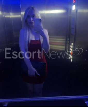 Photo escort girl Mia : the best escort service