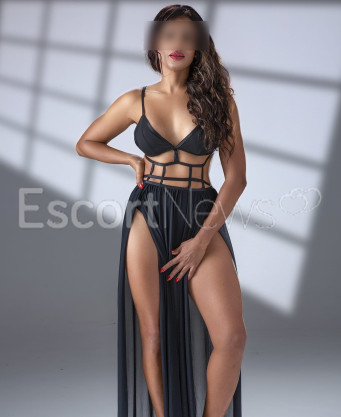 Photo escort girl Amaya: the best escort service