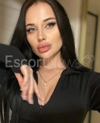 Photo escort girl Tina : the best escort service