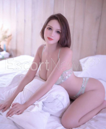 Photo escort girl Julia: the best escort service