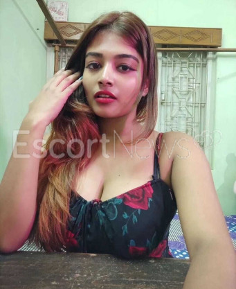 Photo escort girl kavya cam: the best escort service