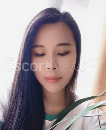 Photo escort girl meiling: the best escort service