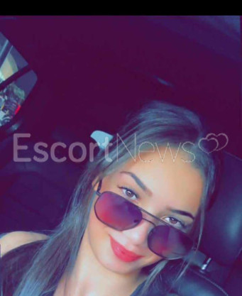 Photo escort girl Salma: the best escort service