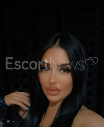 Photo escort girl elisa: the best escort service