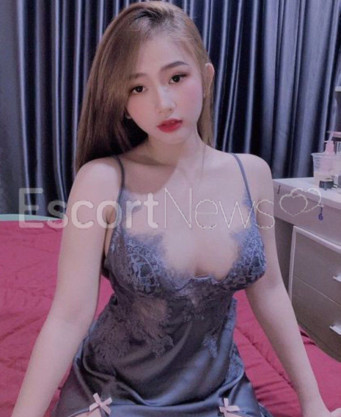 Photo escort girl Flora: the best escort service