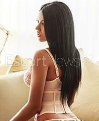 Photo escort girl Adrianna: the best escort service