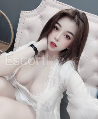 Photo escort girl V328: the best escort service