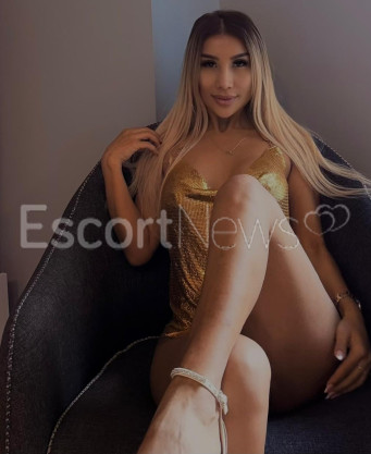 Photo escort girl Julia: the best escort service