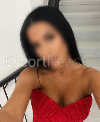 Photo escort girl Ruzanna: the best escort service