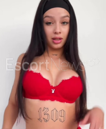 Photo escort girl Nicole: the best escort service