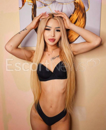 Photo escort girl Amina: the best escort service