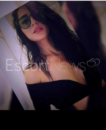 Photo escort girl Mavi Helin: the best escort service