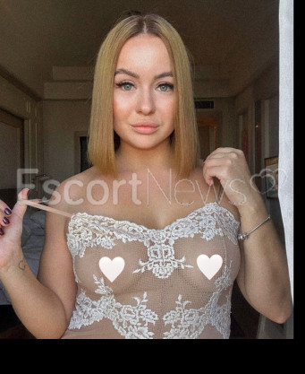 Photo escort girl Alina: the best escort service