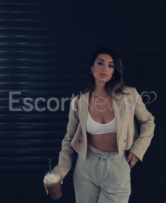 Photo escort girl Cansu : the best escort service