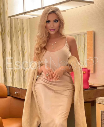 Photo escort girl Eleanor: the best escort service