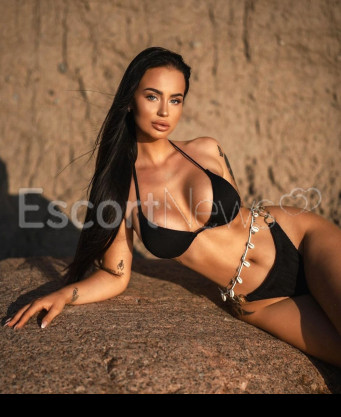 Photo escort girl Christina: the best escort service