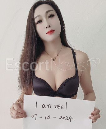 Photo escort girl Yoyo: the best escort service