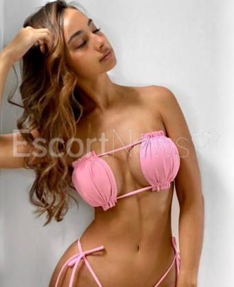 Photo escort girl Sorana: the best escort service