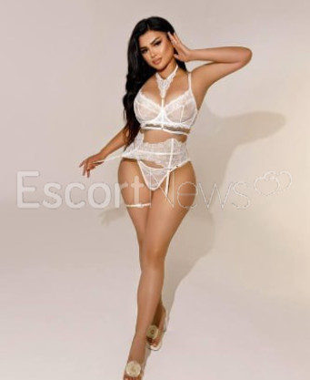 Photo escort girl Roxy: the best escort service