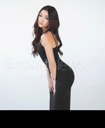 Photo escort girl Alika: the best escort service