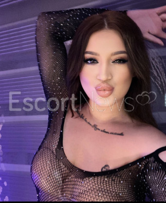 Photo escort girl alya: the best escort service