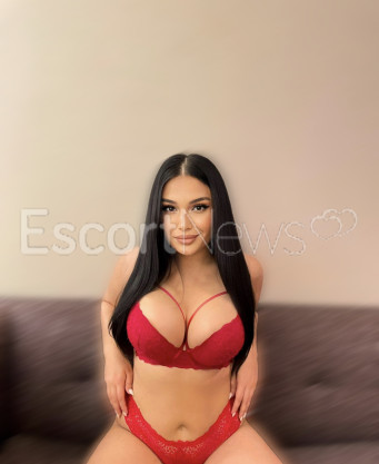 Photo escort girl Lili: the best escort service