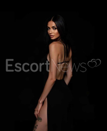 Photo escort girl Emily 7 Glamour: the best escort service