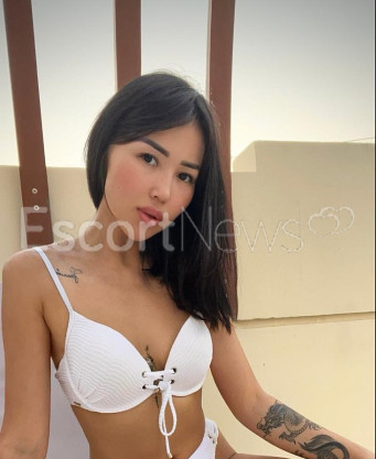 Photo escort girl June: the best escort service