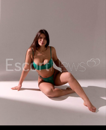 Photo escort girl Ulyana : the best escort service