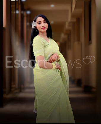 Photo escort girl Rishma: the best escort service