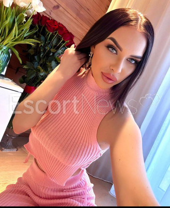 Photo escort girl Asha: the best escort service