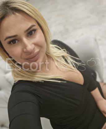 Photo escort girl Azra: the best escort service