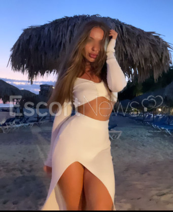 Photo escort girl Vicky: the best escort service