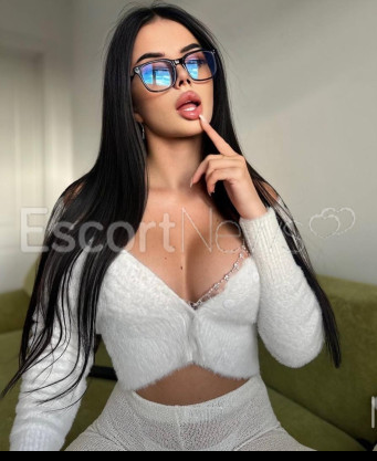 Photo escort girl Valentina : the best escort service