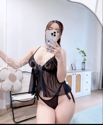 Photo escort girl Selina: the best escort service