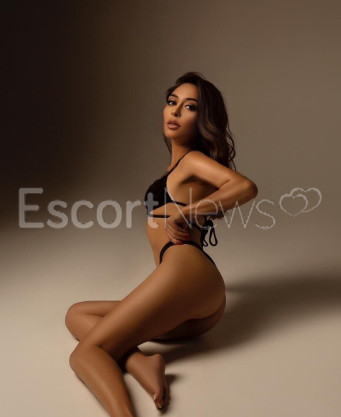 Photo escort girl Sara: the best escort service