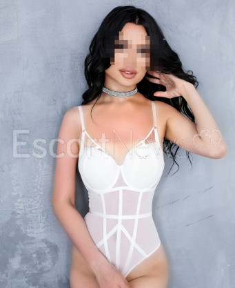 Photo escort girl Sara: the best escort service