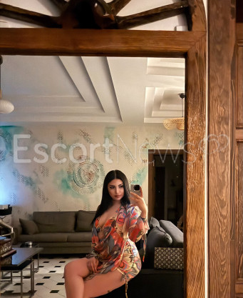 Photo escort girl Elvin: the best escort service