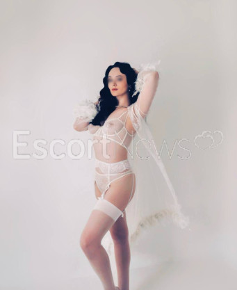 Photo escort girl Felicia: the best escort service