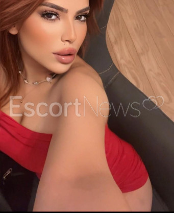 Photo escort girl Elena : the best escort service