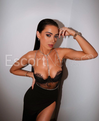 Photo escort girl YONCA: the best escort service