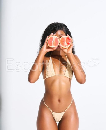 Photo escort girl Monalissa: the best escort service