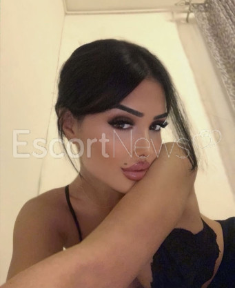 Photo escort girl Mira: the best escort service