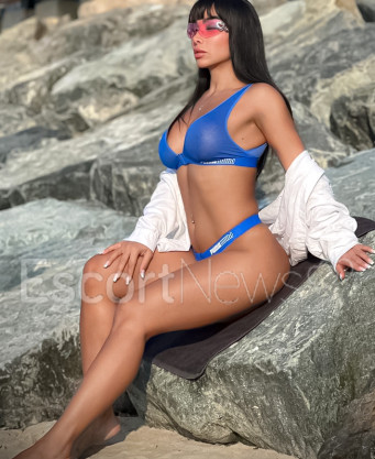 Photo escort girl Zeinab: the best escort service