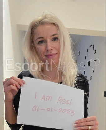 Photo escort girl Maxine Kirby: the best escort service