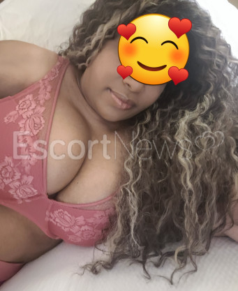 Photo escort girl Janae: the best escort service